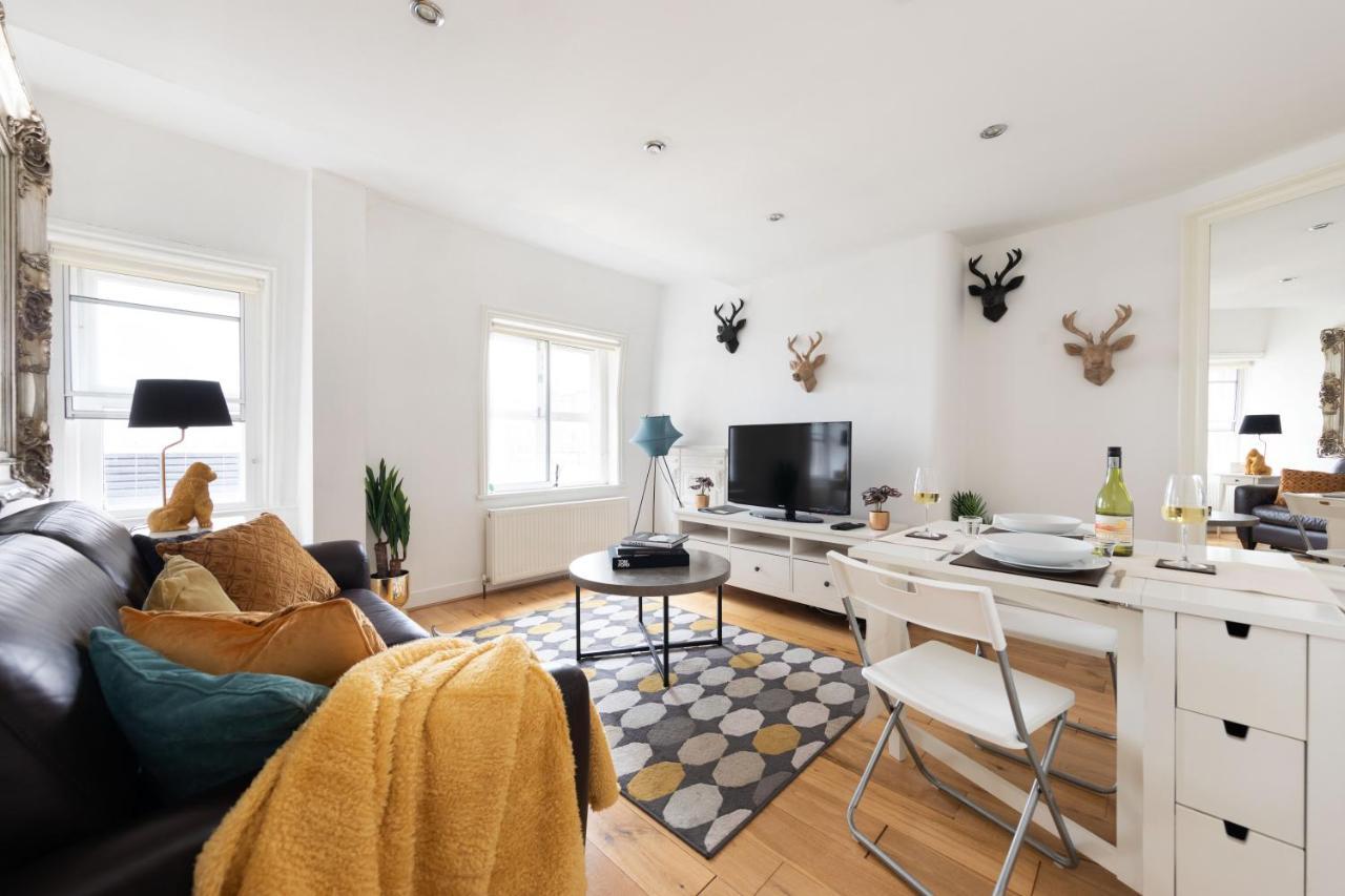 Spacious 1 Bed Oxford Street Apartment - Sleeps 4 London Exteriör bild